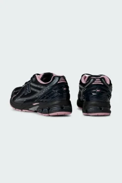 1906 - Baskets | Noir*NEW BALANCE New