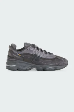 1000 - Baskets | Noir*NEW BALANCE New