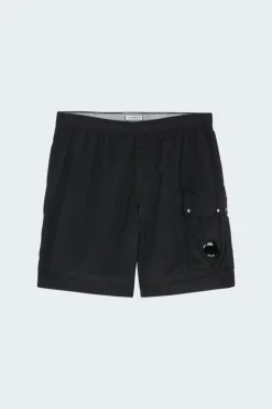 CARGO SWIM SHORTS - Short | Noir*C.P. COMPANY New