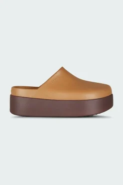 DYLAN - Sandales | Marron*CROCS Online
