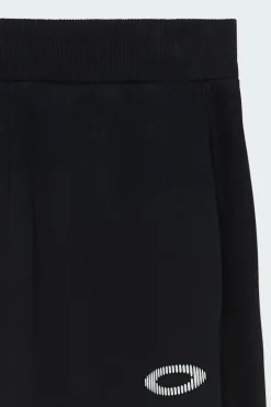 GENDER EXPANSIVE - Jogging | Noir*OAKLEY Clearance