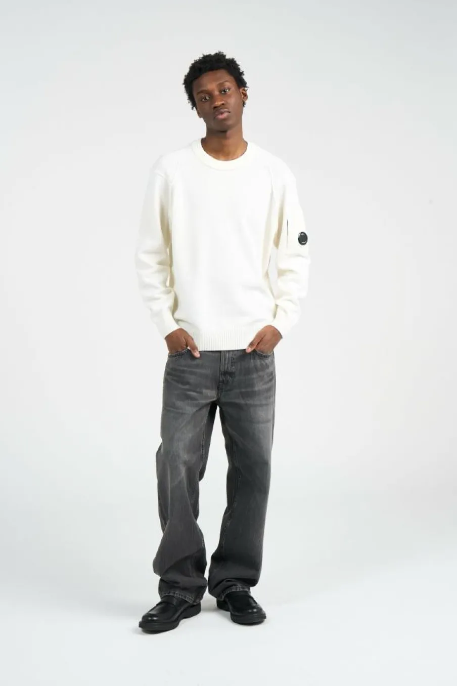 KNITWEAR CREW NECK IN LAMBSWOOL GRS - Pull | Blanc*C.P. COMPANY Hot