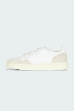 MEDALIST LOW - Baskets | Blanc*AUTRY Outlet