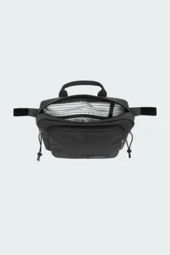 OPTOWN CROSS - Sac banane | Noir*EASTPAK