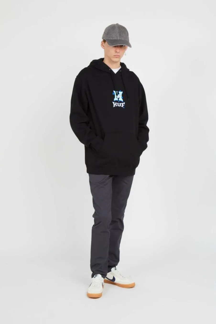 SASSY H HOOD - Hoodie | Noir*HUF Best