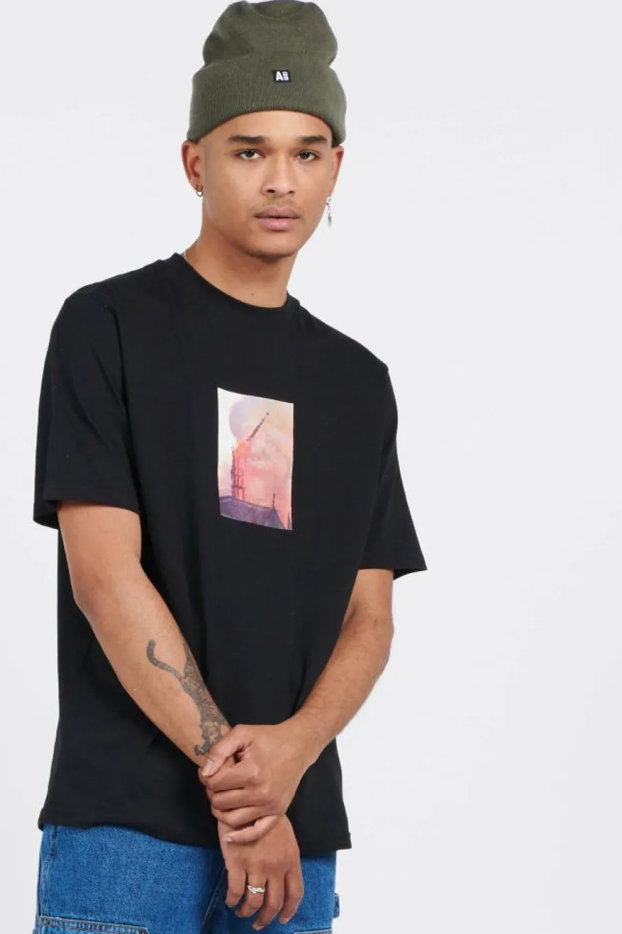 T-SHIRT SIGHT - T-shirt | Noir*WASTED Hot