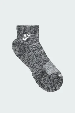 U NK EVERYDAY PLUS CUSH ANKLE - Chaussettes | Noir*NIKE Clearance