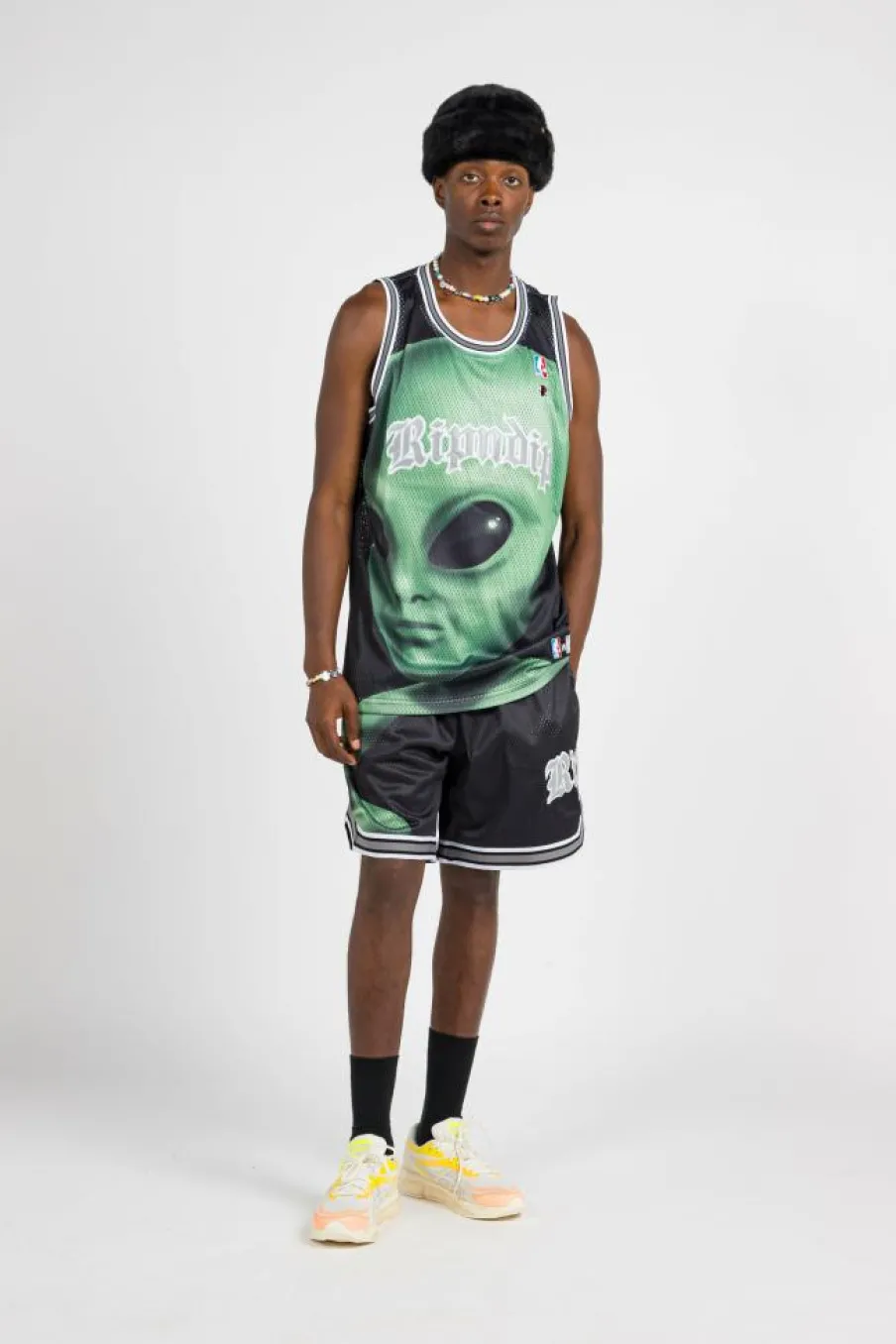 WE COME IN PEACE BASKETBALL JERSEY - Débardeur | Noir*RIPNDIP