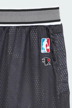 WE COME IN PEACE BASKETBALL SHORTS - Short | Noir*RIPNDIP New